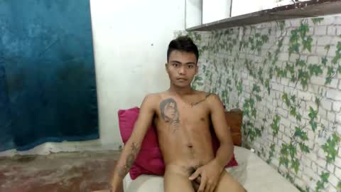 Snapshot of kenneth_jeey chatting on 15, 3, 2026 kenneth_jeey online show from 15, 3, 2026