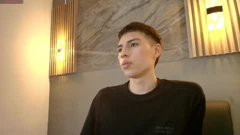 Snapshot of kenny_hank chatting on 21, 4, 2026 kenny_hank online show from 21, 4, 2026