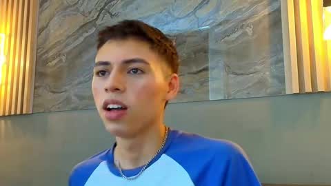 Snapshot of kenny_hank chatting on 28, 4, 2026 kenny_hank online show from 28, 4, 2026