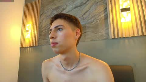 Snapshot of kenny_hank chatting on 30, 4, 2026 kenny_hank online show from 30, 4, 2026