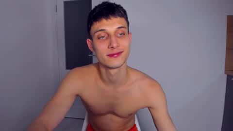 Snapshot of kenter_parker chatting on 6, 11, 2025 Peter online show from 6, 11, 2025