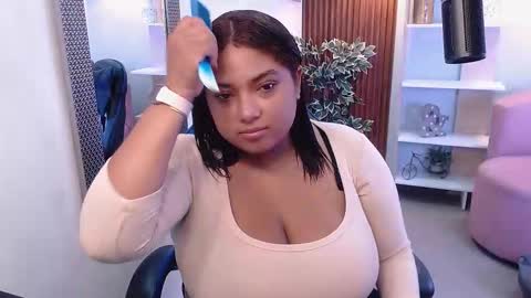 Snapshot of kenya_buhle chatting on 17, 9, 2025 Kenya Buhle online show from 17, 9, 2025