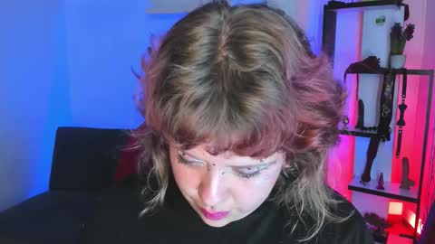 Kenzie online show from 19, 12, 2025