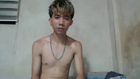 Snapshot of kenzy931455 chatting on 28, 4, 2026 kenzy931455 online show from 28, 4, 2026