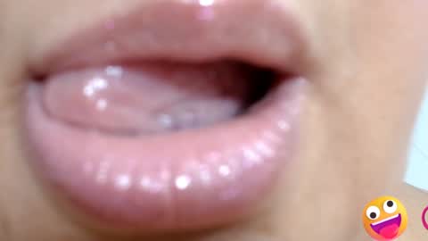 K E R L Y online show from 28, 1, 2025