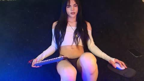 Snapshot of kerly_monroe chatting on 8, 1, 2026 Kerly online show from 8, 1, 2026