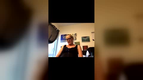 Snapshot of keroseneangel chatting on 18, 1, 2026 KeroseneAngel online show from 18, 1, 2026