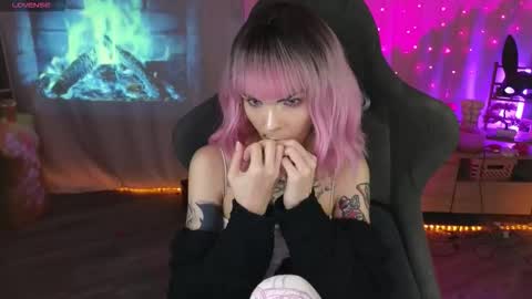 Snapshot of kerry_kirk chatting on 13, 3, 2026 Kerry online show from 13, 3, 2026