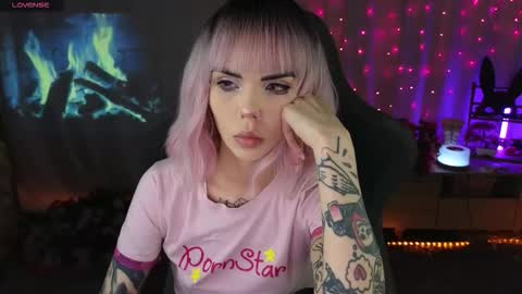 Snapshot of kerry_kirk chatting on 23, 3, 2026 Kerry online show from 23, 3, 2026