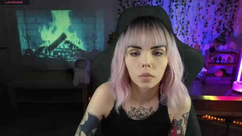 Snapshot of kerry_kirk chatting on 3, 4, 2026 Kerry online show from 3, 4, 2026