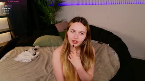 kerry_mell online show from 19, 4, 2026