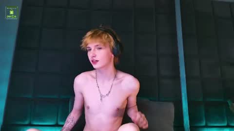 Snapshot of kessy_white chatting on 20, 6, 2026 Kessy online show from 20, 6, 2026