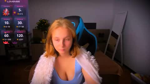 Snapshot of ketrin_n_ chatting on 11, 11, 2025 Ketrin online show from 11, 11, 2025