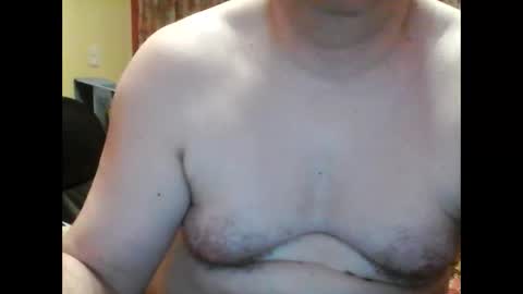 Snapshot of kevin803908 chatting on 13, 10, 2025 kevin803908 online show from 13, 10, 2025