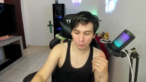 Kevin online show from 5, 3, 2025