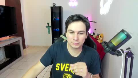 Kevin online show from 8, 3, 2025