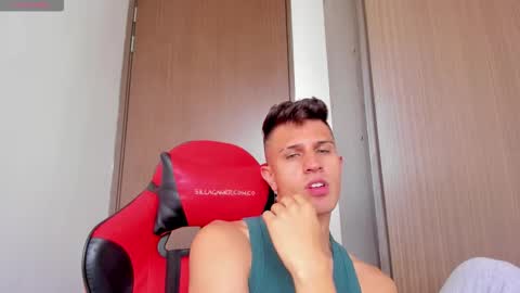 Snapshot of kevin_ahs1 chatting on 19, 3, 2026 Kevin Ahs online show from 19, 3, 2026