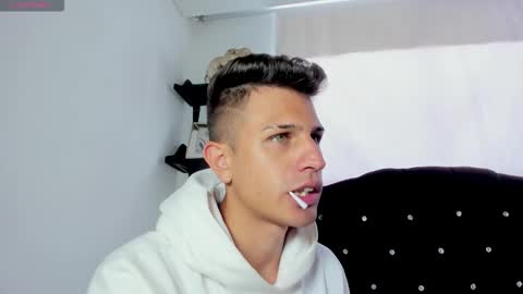 Snapshot of kevin_ahs1 chatting on 26, 3, 2026 Kevin Ahs online show from 26, 3, 2026