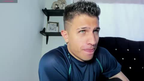 Snapshot of kevin_ahs1 chatting on 16, 4, 2026 Kevin Ahs online show from 16, 4, 2026