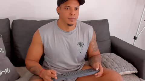 Kevin Lance online show from 25, 12, 2024