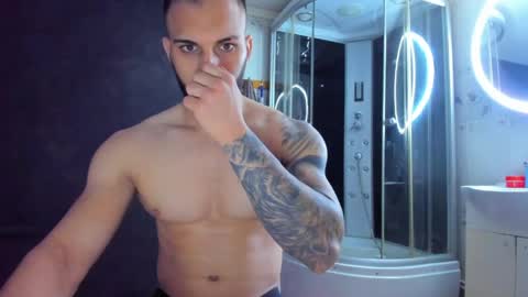 Snapshot of kevin_muscle1 chatting on 2, 4, 2026 Kevin online show from 2, 4, 2026