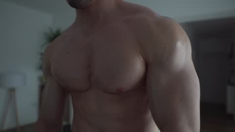 Snapshot of kevinandresxx chatting on 3, 2, 2025 Kevin online show from 3, 2, 2025