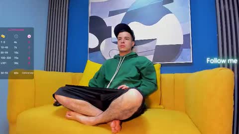 Snapshot of kevinn_blue chatting on 2, 10, 2025 Sexy Hot Kevin online show from 2, 10, 2025
