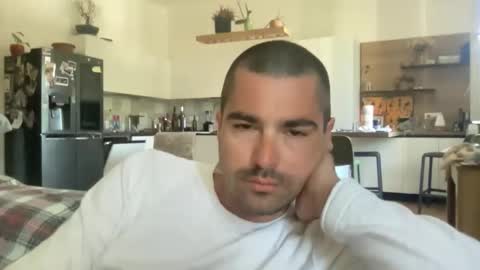 kevinpillobello online show from 3, 5, 2026