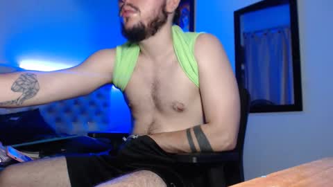 Snapshot of kevinsantiag0 chatting on 8, 2, 2026 kevinsantiag0 online show from 8, 2, 2026