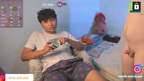 kevin and ottis online show from 1, 1, 2025