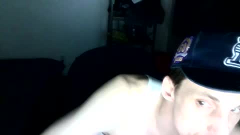 Snapshot of kevmtl8pc chatting on 4, 2, 2026 kevmtl8pc online show from 4, 2, 2026