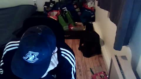 Snapshot of kevmtl8pc chatting on 5, 2, 2026 kevmtl8pc online show from 5, 2, 2026