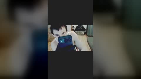 Snapshot of kevmtl8pc chatting on 2, 4, 2026 kevmtl8pc online show from 2, 4, 2026