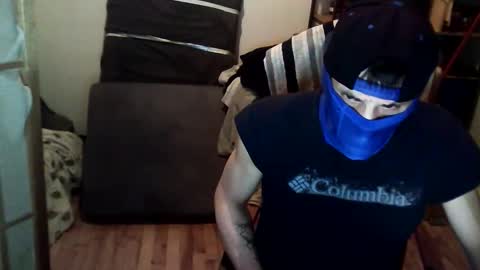 Snapshot of kevmtl8pc chatting on 21, 4, 2026 kevmtl8pc online show from 21, 4, 2026