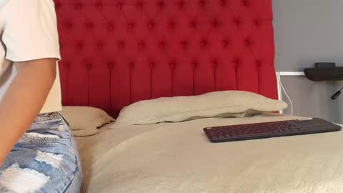 Snapshot of keyla_mejia chatting on 11, 1, 2026 Keyla online show from 11, 1, 2026