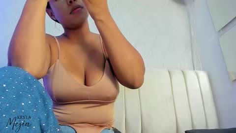 Snapshot of keyla_mejia chatting on 25, 2, 2026 Keyla online show from 25, 2, 2026