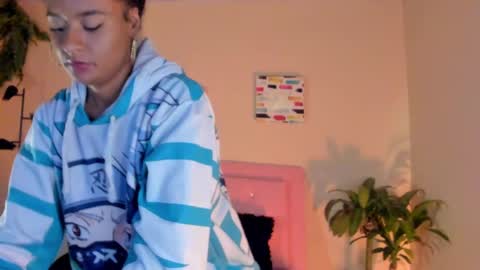 Snapshot of keyla_roberts_ chatting on 26, 2, 2025 Adhara.   Help me reach 100 likes online show from 26, 2, 2025