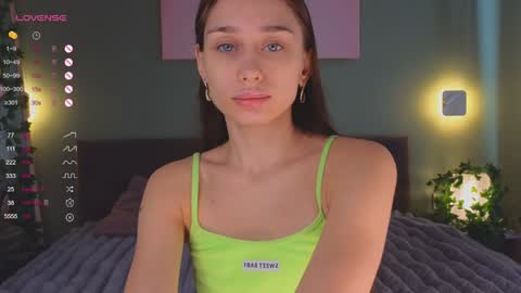 Snapshot of keylalong chatting on 4, 2, 2025 Hi Im Mary Glad to see you in my room PVT is open online show from 4, 2, 2025