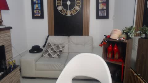 Keyla  online show from 6, 4, 2026