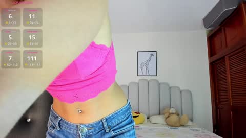 Snapshot of keylly_cute chatting on 28, 12, 2024 keylly online show from 28, 12, 2024