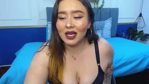 Snapshot of khalia_ chatting on 23, 6, 2026 K H A I L A online show from 23, 6, 2026