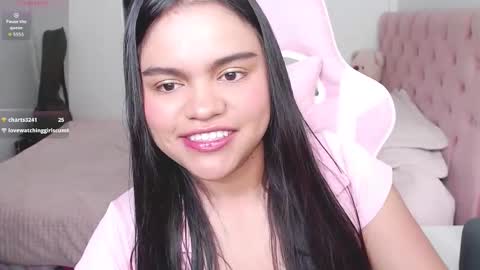 Snapshot of khaterin_26 chatting on 27, 11, 2025 khaterin_26 online show from 27, 11, 2025