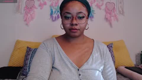 Snapshot of khayaparker chatting on 21, 12, 2024 Khaya online show from 21, 12, 2024