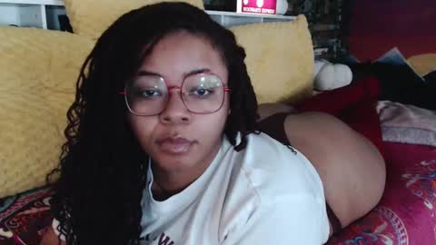 Snapshot of khayaparker chatting on 9, 2, 2025 Khaya online show from 9, 2, 2025