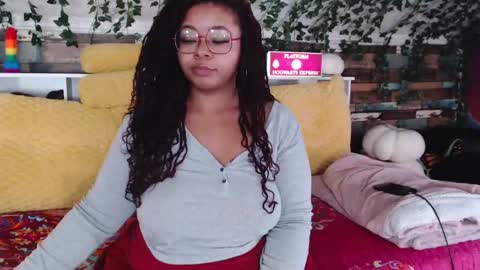 Snapshot of khayaparker chatting on 10, 2, 2025 Khaya online show from 10, 2, 2025