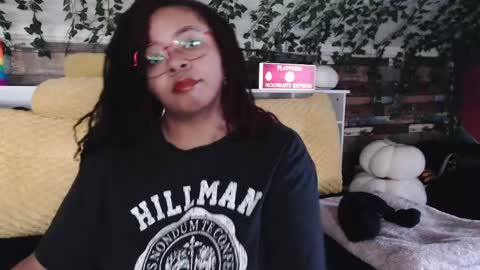 Snapshot of khayaparker chatting on 11, 2, 2025 Khaya online show from 11, 2, 2025