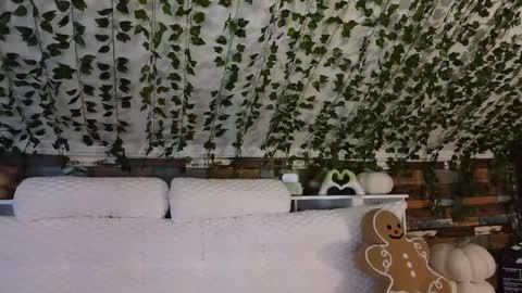 Snapshot of khayaparker chatting on 9, 3, 2025 Khaya online show from 9, 3, 2025