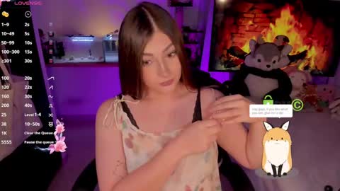 Snapshot of khionebesset chatting on 10, 12, 2024 Khi.  online show from 10, 12, 2024