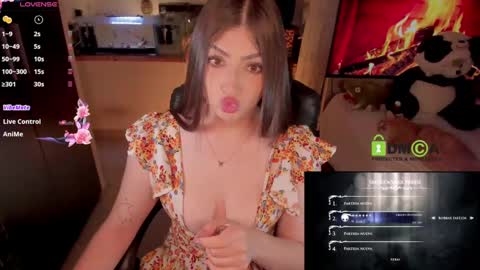 Snapshot of khionebesset chatting on 21, 2, 2025 Khi.  online show from 21, 2, 2025