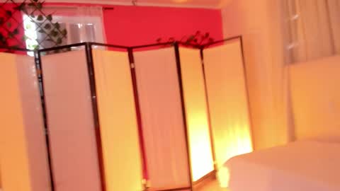 Snapshot of khloe_houston chatting on 11, 10, 2025 Khloe online show from 11, 10, 2025